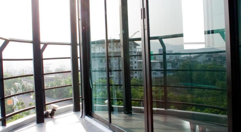 De Poem Loft Boutique Residence Hat Yai Dış mekan fotoğraf